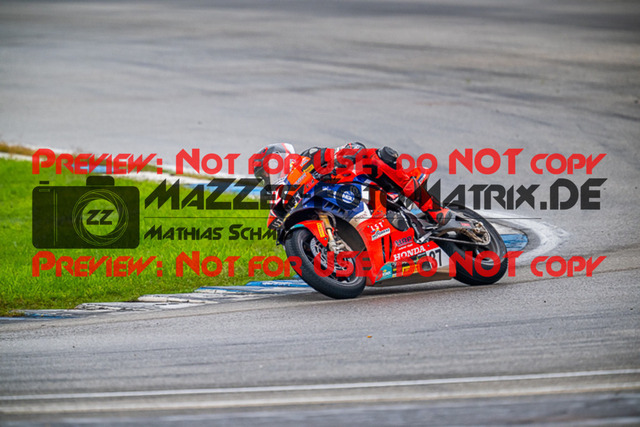 MaZZes_FotoMatrix_220925_6408 | IDM1000