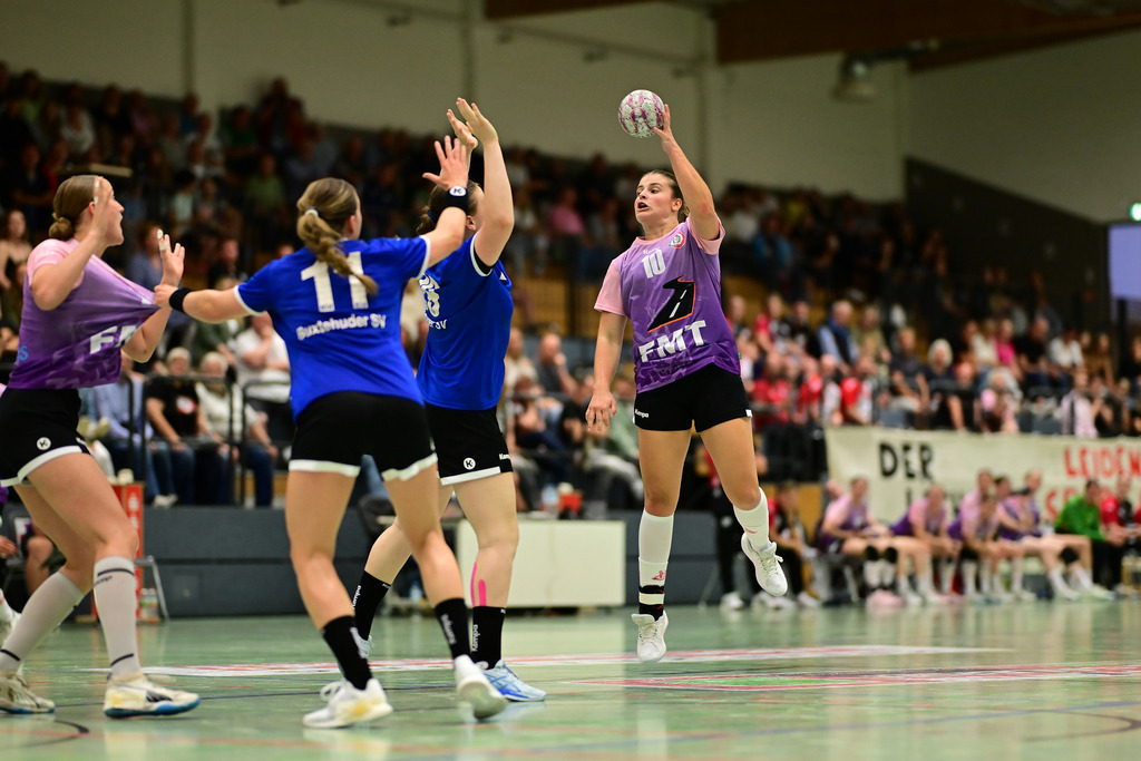 Handball I Frauen I Saison 2025-2026 I Testspiel I HL Buchholz 08-Rosengarten - Buxtehuder SV | Der Sportfotograf. - Realisiert mit Pictrs.com