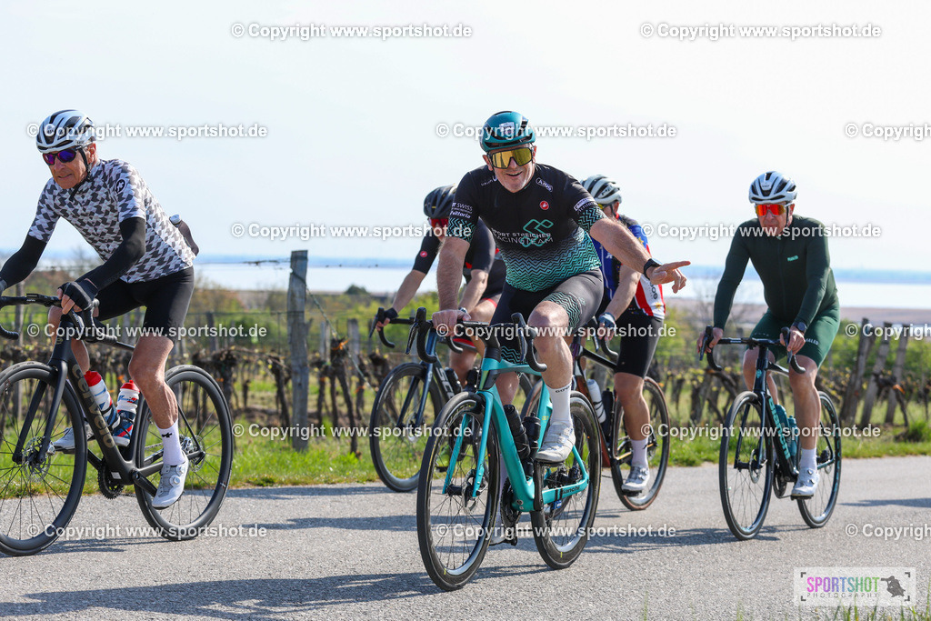 IMG_1779 | @sportshot_your_pictrs #yourpictures#roadtowm2029 #nrm #neusiedlerseeradmarathon #neusiedlersee #neusiedlerseetourismus #burgenland #mörbisch #nrm26 #burgenlandtourismus #voglundco #poweredbyburgenlandtourismus #radsport #rad #marathon #ucigranfondo #visitburgenland #ucigranfondoworldseries