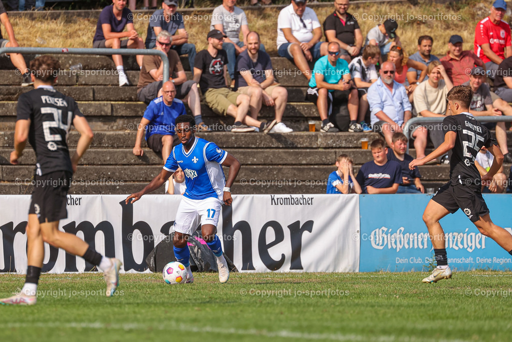 Giessen_Darmstadt (345) | 16.07.2023; Testspiel; Waldstadion Gießen; FC Gießen - SV Darmstadt 98; Ergebnis: 2:0 (0:0)