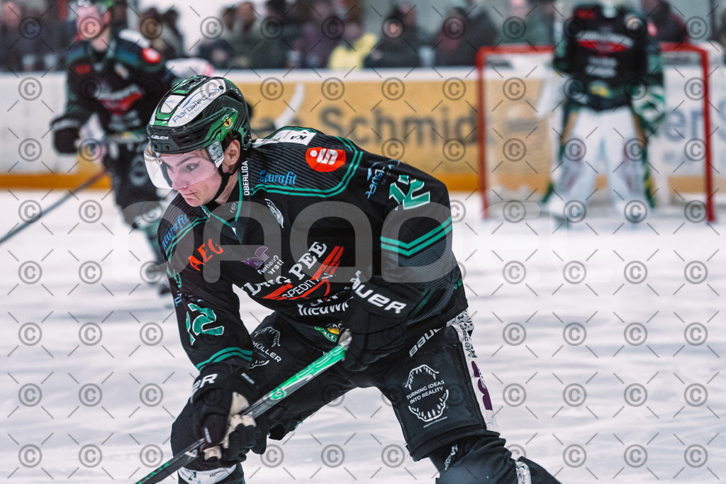 Alligators_vs_Memmingen_05_12_2025-118 | Höchstadt Alligators Fotogalerie: Eishockey-Action aus Franken. Professionelle Spielfotos, Portraits & Stadionbilder zum Download. Jetzt entdecken! - Realisiert mit Pictrs.com