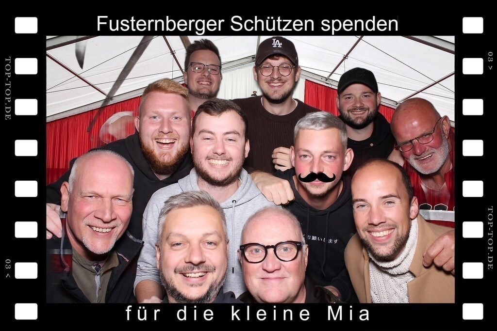 top-top.de 240928-068 | Foto, Video, Fotografie, Videografie, Fotobox, DJ, Discjockey, Musik, Musikbox, Veranstaltung, Photobooth, Amazon, Ebay, Buchtipp, Bestseller, Autor, Verlag, Buch, Wesel, Hamminkeln, NRW, Dinslaken, Rees, Drohne, Hochzeit, Party, Fotobox, Wesel, Fotograf