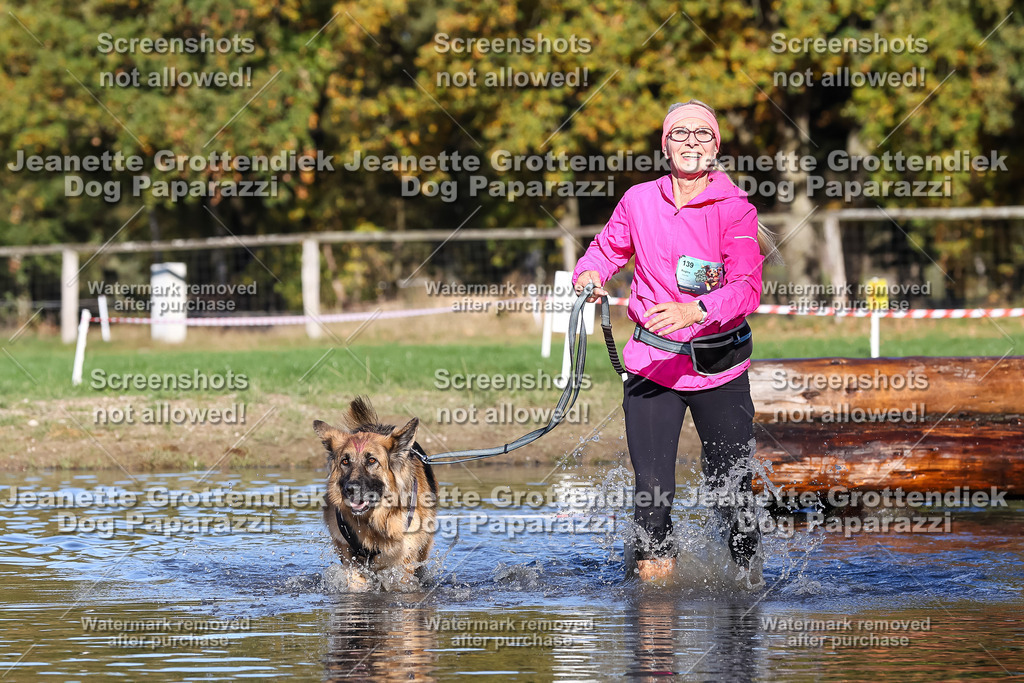 Dog Paparazzi - Strongdog 10-25-8822 | Dog Paparazzi Jeanette Grottendiek Fotografie & Videografie - Realisiert mit Pictrs.com