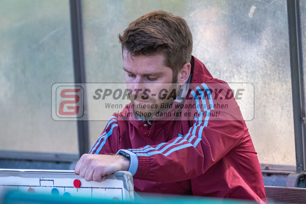 SM_20250511-D85_0069 | 1.Bundesliga Feld - Rückrunde (W) UHC - RWK / 0:3 (0:1)