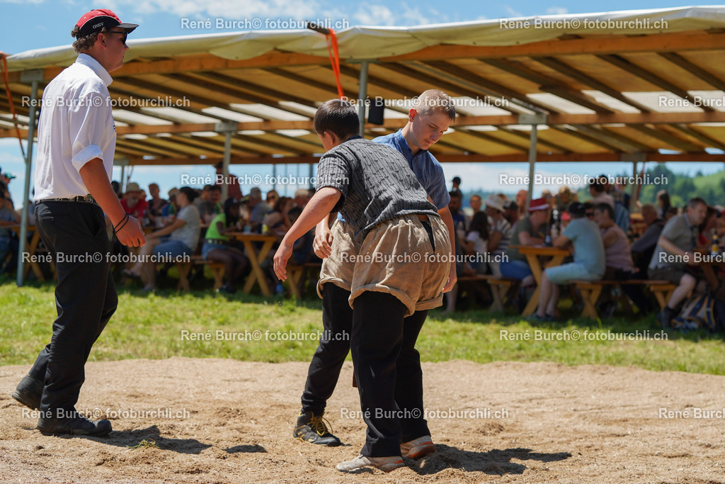 20220612-DSC01714 | René Burch leidenschaftlicher Fotograf aus Kerns in Obwalden.  Hier finden sie Sport, Landschaft und Natur Fotografie.
 - Realisiert mit Pictrs.com