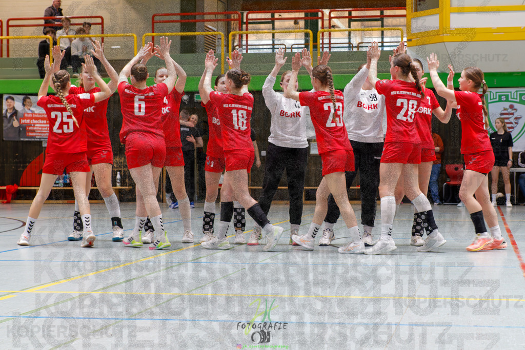 Hessenmeisterschaft wJC - Finale; HSG Kleenheim - HSG Weiterstadt/ Braunsh.Worf. | Hessenmeisterschaft wJC - Finale; HSG Kleenheim - HSG Weiterstadt/ Braunsh.Worf. am 22.03.2025 in Biedenkopf (Sporthalle Lahntalschule)Photo © 2025 - Jörg Heinrich - Realisiert mit Pictrs.com