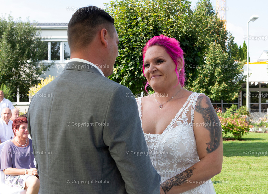 KERSTINFREDYHOCHZEIT_260822_106 | bilder, linz, photo, foto, fussball, sport, fotolui, bundesliga