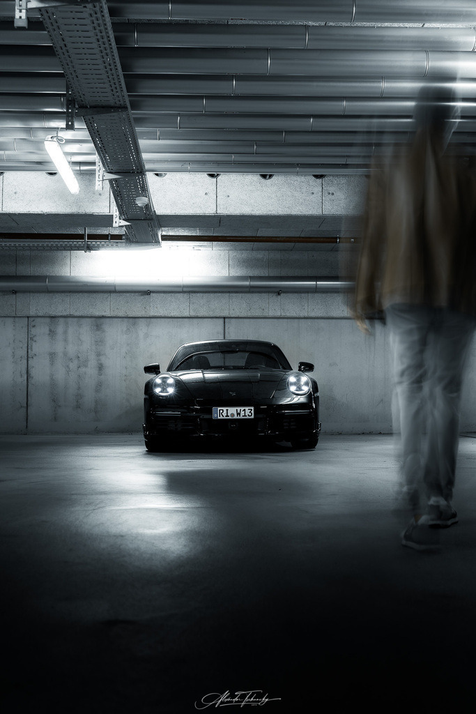 911 Turbo 992 | Entdecken Sie die faszinierende Welt von Alexander Tschuncky Arts: Kreative Fotografie, atemberaubende Automobilkunst und hochwertiger Bilderdruck. Lassen Sie sich inspirieren! - Realisiert mit Pictrs.com