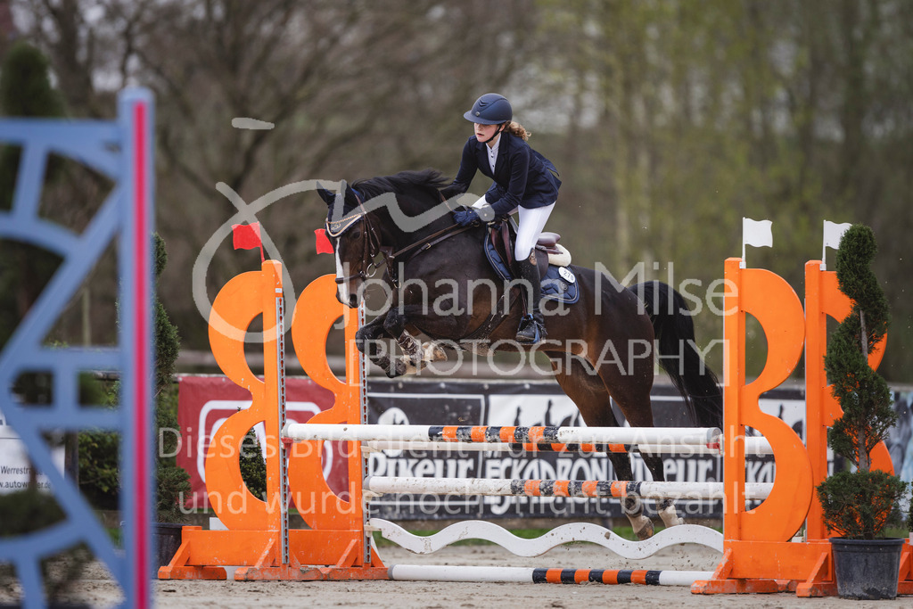 240330_Fruehlingsfest_Stil-A1_U30-381 | Deine schönsten Turniermomente als professionelle Fotos! Entdecke hochwertige Pferdesport-Fotografie im Online-Shop. Jetzt Fotos finden & bestellen!