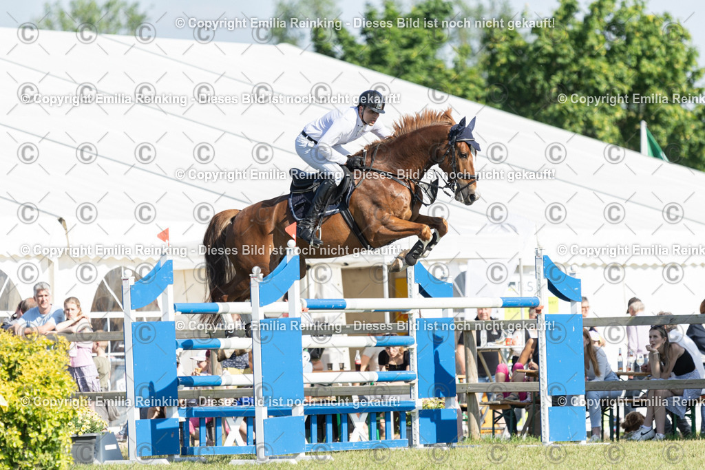 CL5A5437 | Emilia Reinking Fotografie - Realisiert mit Pictrs.com