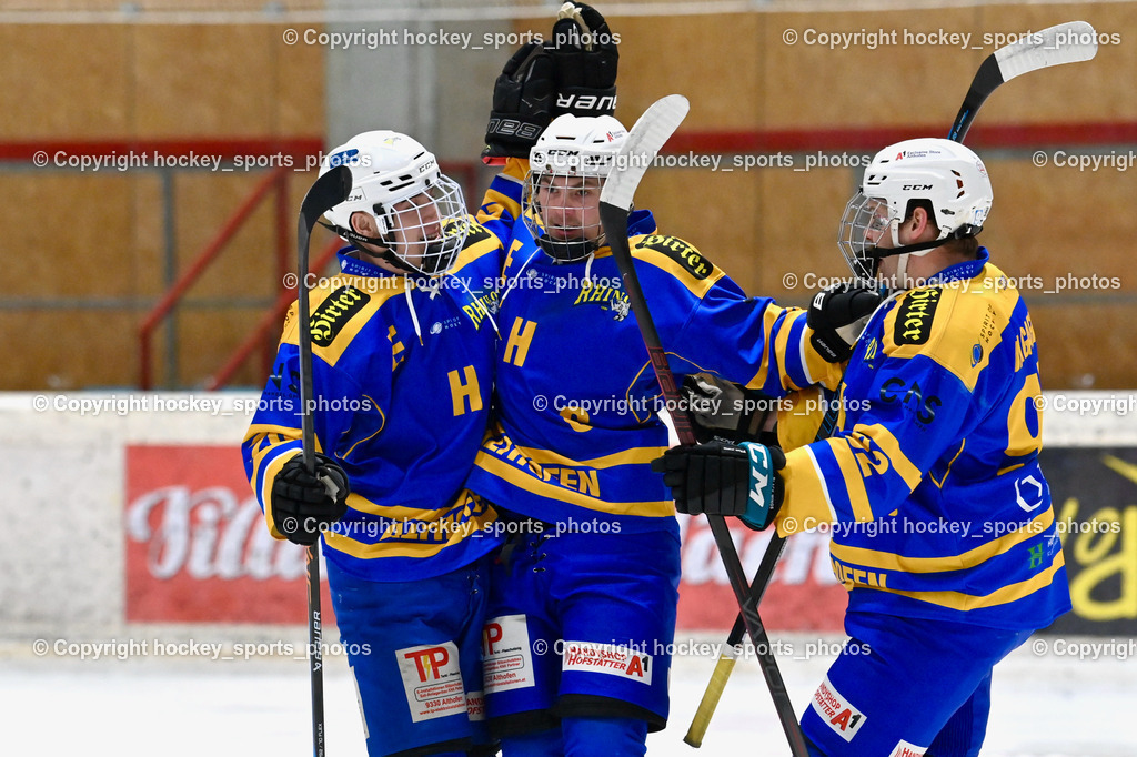 EC Spittal Hornets vs. EHC Althofen 6.1.2024 | Jubel EHC Althofen, #20 Kogler Benjamin, #24 Rainer Oliver, #92 Jagarinec Jakob
