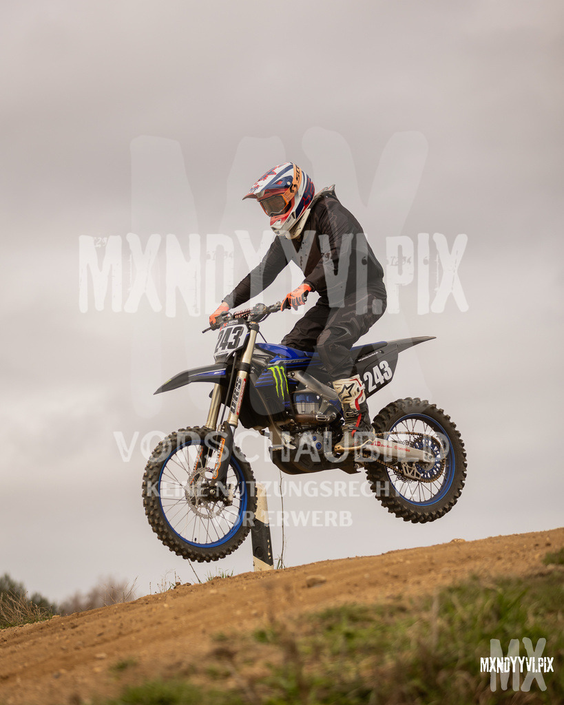 866A1494 | mxndyyvipix
