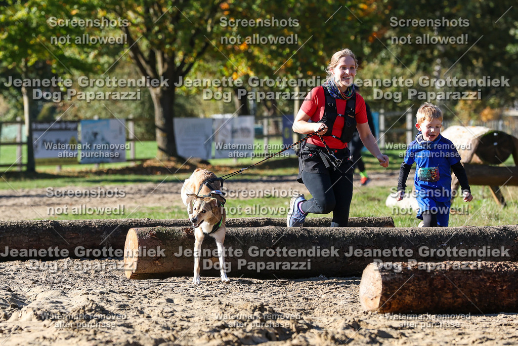 Dog Paparazzi - Strongdog 10-25-2309 | Dog Paparazzi Jeanette Grottendiek Fotografie & Videografie - Realisiert mit Pictrs.com