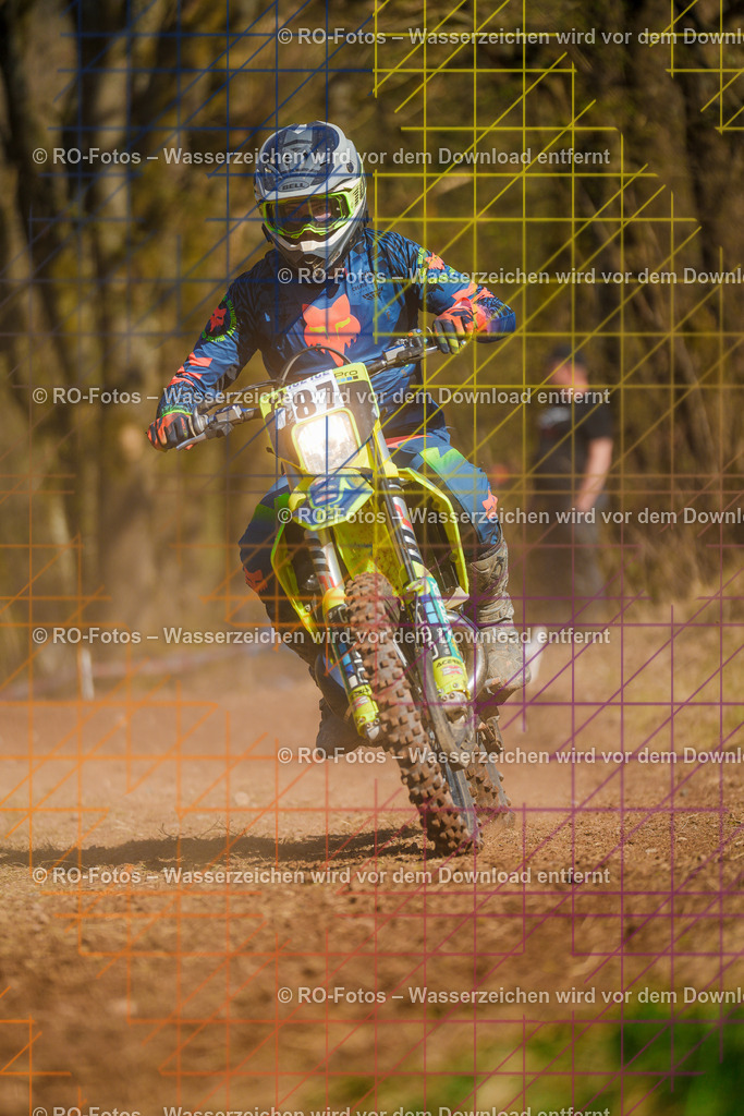 3 Lauf Mernes-991 | Sportfotografie von RO-Fotos: Motorsport, Motocross, Enduro, Laufveranstaltungen und Triathlon. Professionelle Fotos von Sportlern und Events. - Realisiert mit Pictrs.com