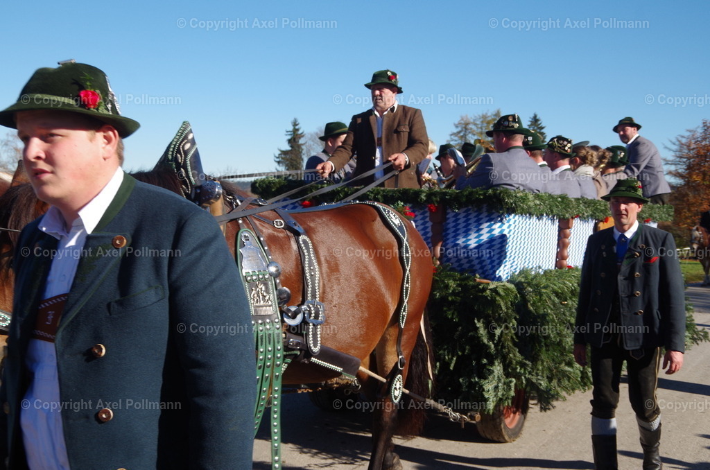 IMGP8155 | fotografiert von Axel PollmannLeonhardi Wallfahrt Benediktbeuern und Murnau, Fronleichnam, Fasching, Landschaft im Loisachtal und Benediktbeuern  - Realisiert mit Pictrs.com
