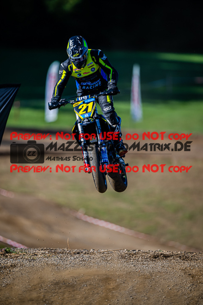 MaZZes_FotoMatrix_220903_0127 | S2