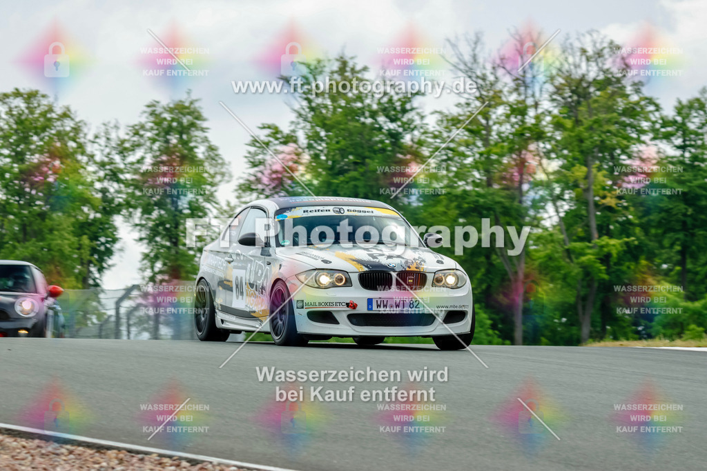 _GTS5245 | Hier findet Ihr Bilder von Touristenfahrten auf der Nürburgring Nordschleife oder von anderen Veranstaltungen die ich besucht habe. Viel Spass beim Durch Schauen 