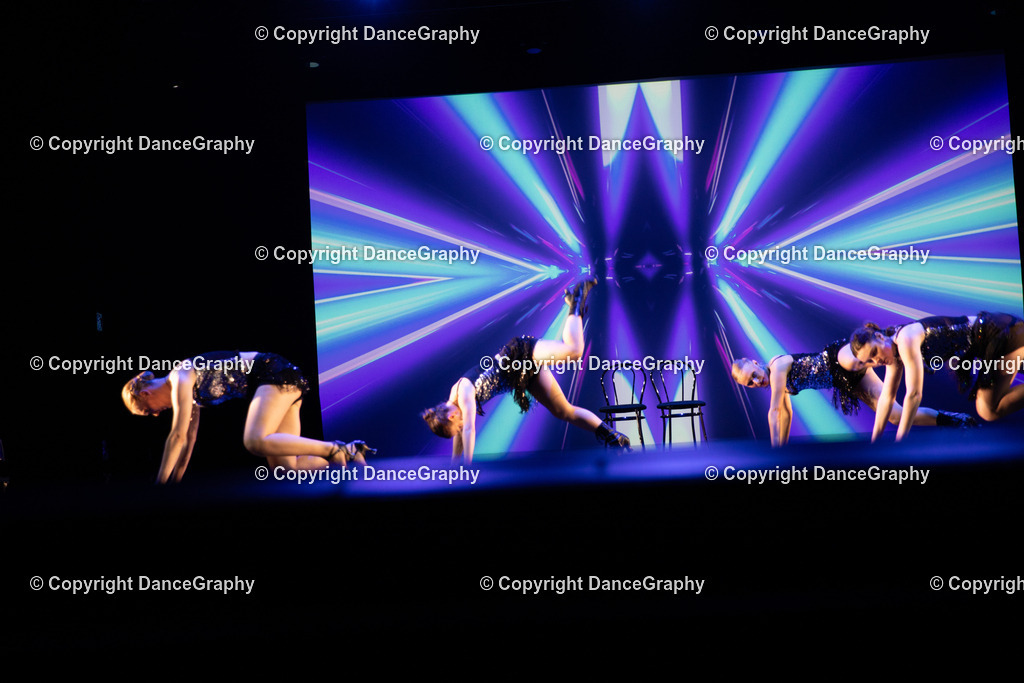 GPHY4214 | DanceGraphy - Realisiert mit Pictrs.com