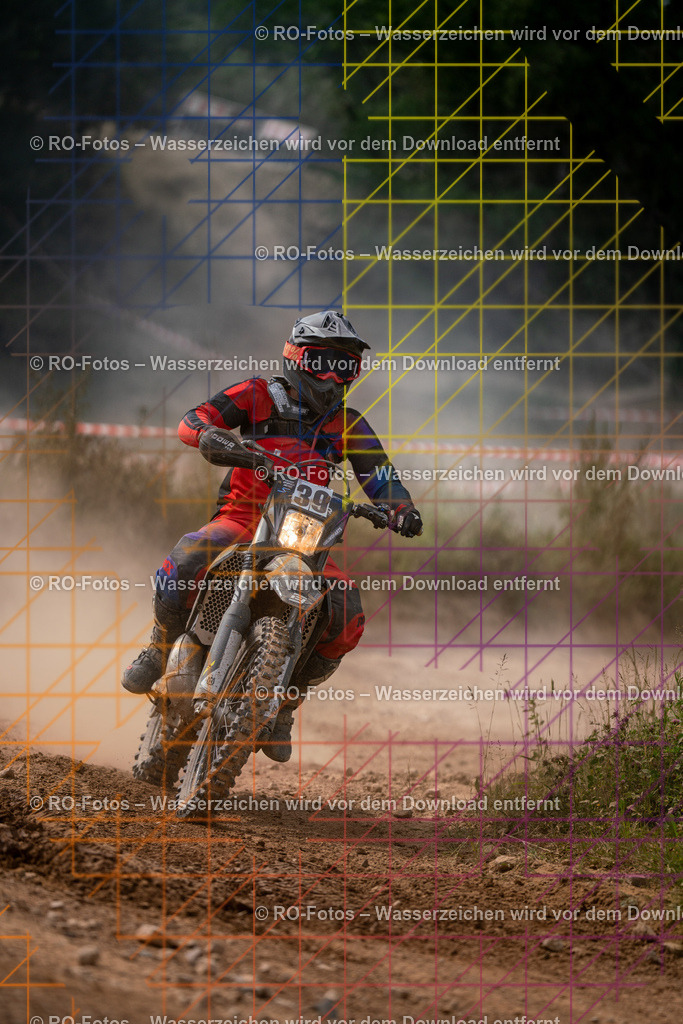 Niederwürzbach 4 Lauf-735 | Sportfotografie von RO-Fotos: Motorsport, Motocross, Enduro, Laufveranstaltungen und Triathlon. Professionelle Fotos von Sportlern und Events. - Realisiert mit Pictrs.com
