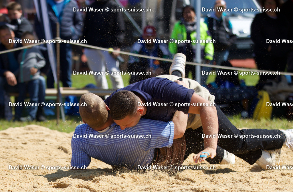 Kramer Lario ___ - Tchachtli Sven __ _ la F_te R_gionale de Ried bei Kerzers le Dimanche 1 mai 2022 Photos EdelweissPoint_ Waser David 2022 (10) | sports-suisse.ch