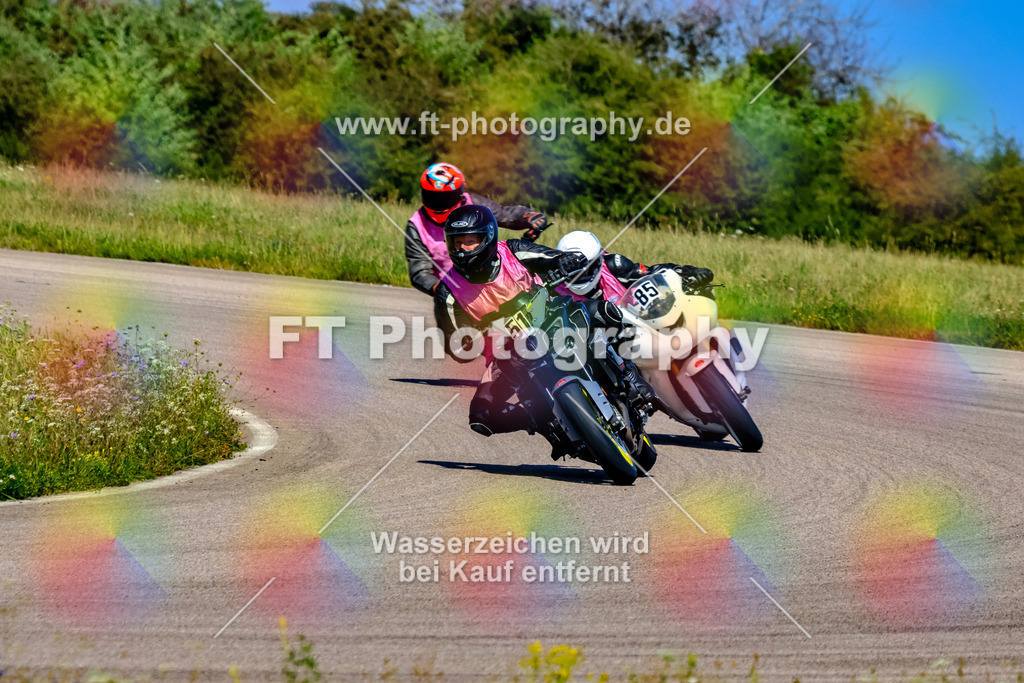 051-3219 | Hier findet Ihr Bilder von Touristenfahrten auf der Nürburgring Nordschleife oder von anderen Veranstaltungen die ich besucht habe. Viel Spass beim Durch Schauen 