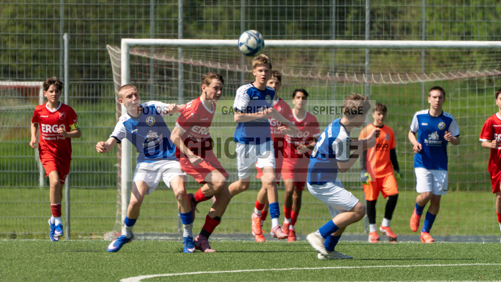 _OMG2695 | www.omgpictures.de, Sportfotograf, Verein, Fotograf, Baden Württemberg, Stuttgart, Heilbronn, omgpictures, Spieltag,  - Realisiert mit Pictrs.com