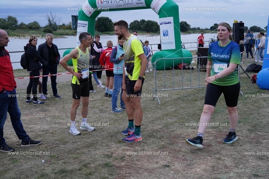 DSC05354 | Lichterlauf  - Realisiert mit Pictrs.com