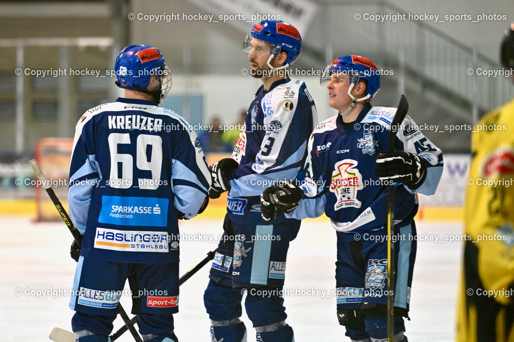 ESC Steindorf vs. EC Hornets Spittal 20.2.2024 | Jubel ESC Steindorf, #69 Kreuzer Philipp ESC Steindorf, #43 Oraze Martin ESC Steindorf, #46 Maurer Julian ESC Steindorf, ESC Steindorf vs. EC Hornets Spittal 20.2.2024, ESC Steindorf vs. EC Hornets Spittal 20.2.2024 am 20.02.2024 in Steindorf (Ossiachersee Halle), Austria, (Photo by Bernd Stefan)