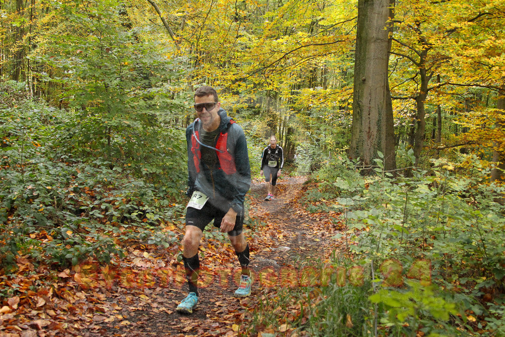 251026_1258_EV4_6246 | Sportfotografie im Rhein-Sieg Kreis, Köln, Bonn, NRW, Rheinland Pfalz, Hessen, etc. Unser Tätigkeitsfeld umfasst den Laufsport vom Volkslauf über den Marathon, Duathlon, Triathon bis zum Ultralauf wie Kölnpfad Ultra oder Schindertrail.