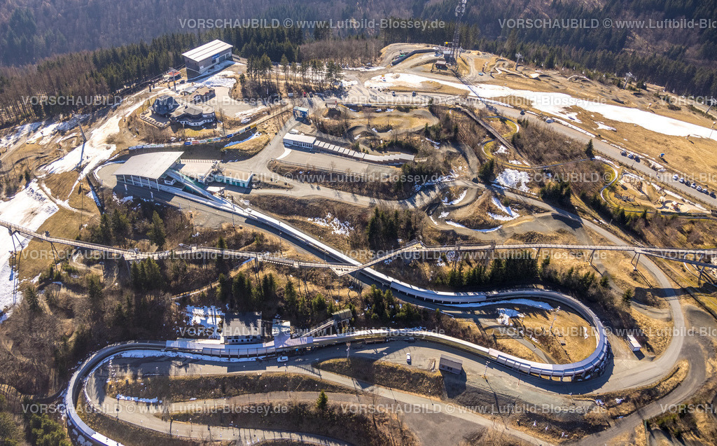 Winterberg220303579 | Luftbild, Veltins EisArena, Kunsteisbahn als Rodelbahn, Skeleton und Bobbahn, Winterberg, Sauerland, Nordrhein-Westfalen, Deutschland