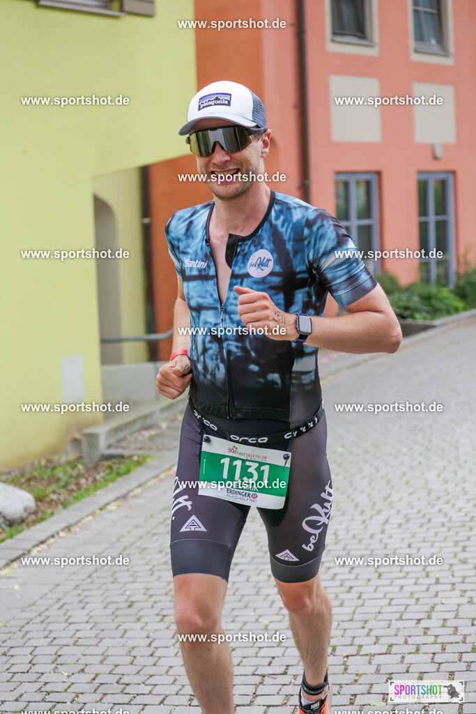 KSZ_3912 | Stadttriathlon Erding 2025. #yourpictrs #sportshot_your_pictrs @Sportshotphotography #stadttriathlonerding Copyright: www.sportshot.de