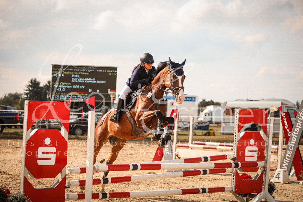 01.FrSpE00167 | Leoni Ertmer Photography - Realisiert mit Pictrs.com