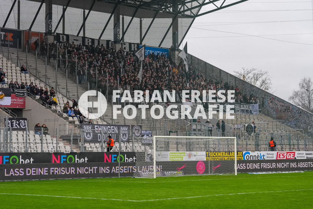 GER Rot-Weiss Essen vs. SSV Ulm, Fussball, 3. Liga, Spieltag 19, Saison 2025/2026, 20.12.2025 | GER Rot-Weiss Essen vs. SSV Ulm, Fussball, 3. Liga, Spieltag 19, Saison 2025/2026, 20.12.2025Foto: Fabian Friese - Realisiert mit Pictrs.com