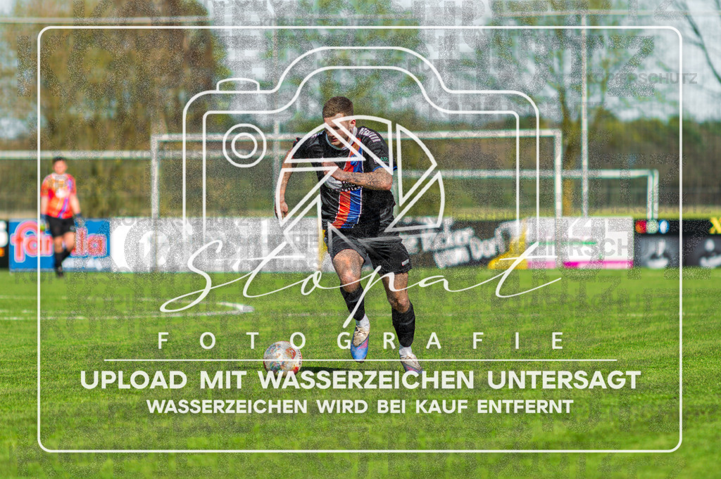 FGFS-LEN-1000 | Peter Paech (Schiedsrichterassistent) beim Herren Kreisliga HK Spiel zwischen FG Fulde-Stellichte und Eintracht Leinetal im Fulder Zentralstadion, Fulde (Simon Paul Stopat) - Realisiert mit Pictrs.com