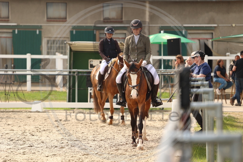 994A7844 | sabrinanicolaifotografie - Realisiert mit Pictrs.com