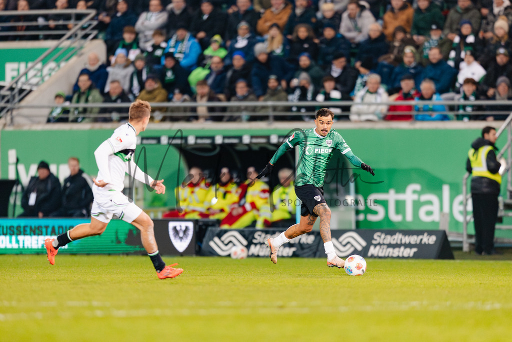 2. Bundesliga, Saison 2025/26, 15. Spieltag: SC Preußen Münster - Hannover 96 | Münster, 05.12.2025: 2. Bundesliga, 15. Spieltag, SC Preußen Münster gegen Hannover 96 im LVM-Preußenstadion in Münster. Foto: sportfotografie.ms | Markus Paletta - Realisiert mit Pictrs.com