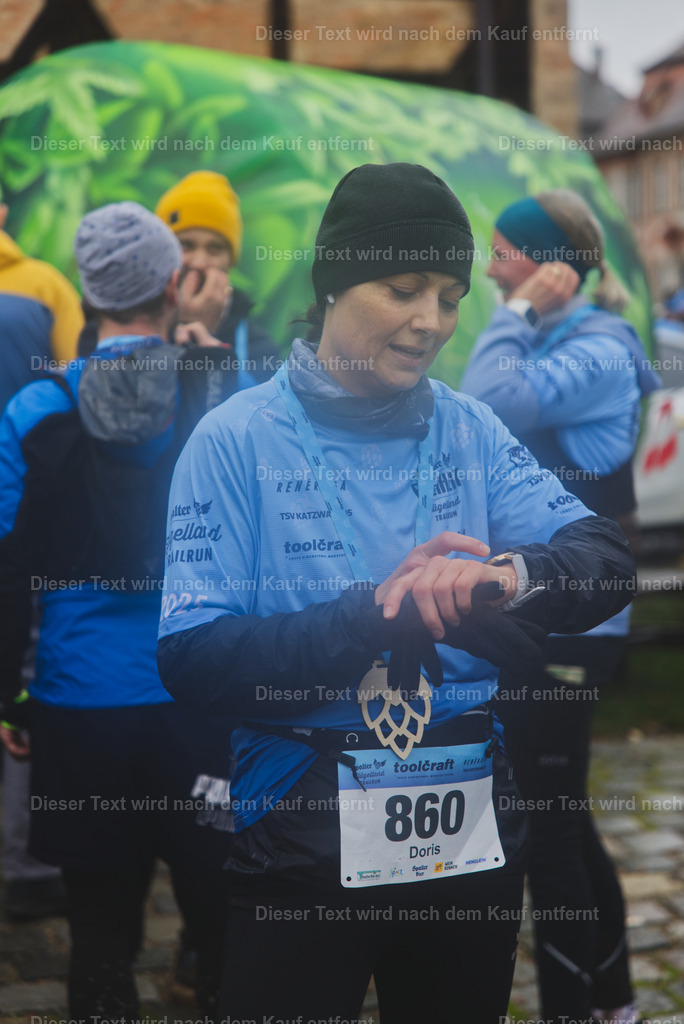 cineathletes-huegelland-2025-11-09-13-05-42 | Sportfotografie rund um Obstacle Course Racing und Trail Run - Realisiert mit Pictrs.com