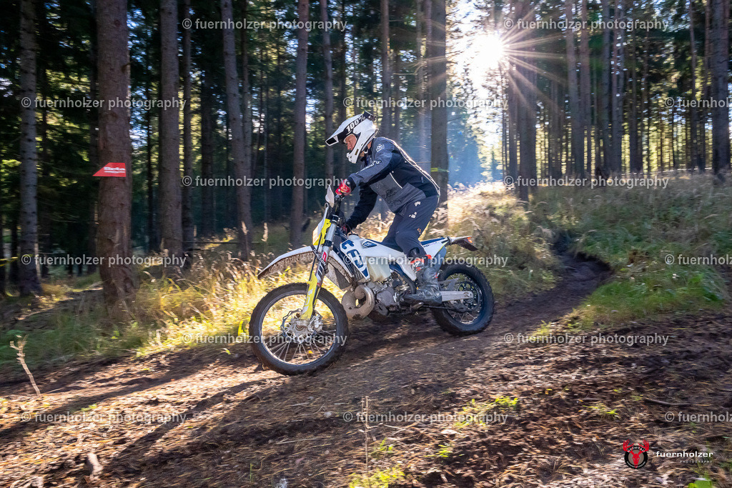 fuernholzer_251026-C1-122 | Fotografische Impressionen von der Red Stag Enduro Extreme by fuernholzer-photography.com. Endurosport in Österreich fotografisch festgehalten von fuernholzer. Auftragsfotografie für Private, Gewerbefotos und Industriefotografie. Eventfotografie, Sportfotografie und Motorsportfotografie. Anbieter von Fotoworkshops, Fototraining, fotografischen Vorträgen und Fotoseminaren.
