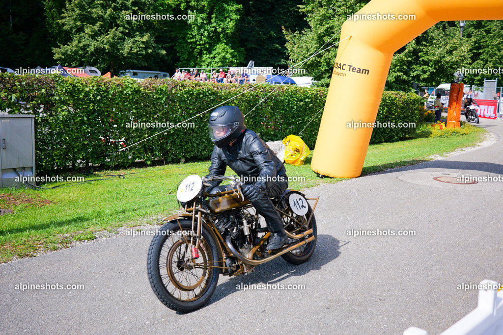 P1025944 | Erleben Sie atemberaubende, hochqualitative Fotos Ihrer Fahrt entlang der malerischen Alpenstraßen. Besuchen Sie alpineshots.com, um professionelle Aufnahmen Ihrer unvergesslichen Reise zu finden und zu kaufen - Realisiert mit Pictrs.com