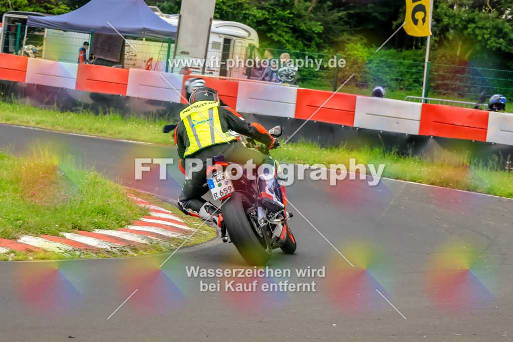 VBK-6488 | Hier findet Ihr Bilder von Touristenfahrten auf der Nürburgring Nordschleife oder von anderen Veranstaltungen die ich besucht habe. Viel Spass beim Durch Schauen 