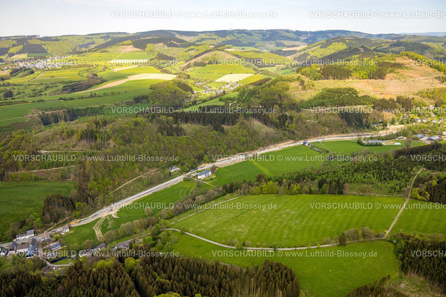 Schmallenberg240505566 | Luftbild, Großbaustelle Bundesstraße B236, Waldschäden, Winkhausen, Schmallenberg, Sauerland, Nordrhein-Westfalen, Deutschland