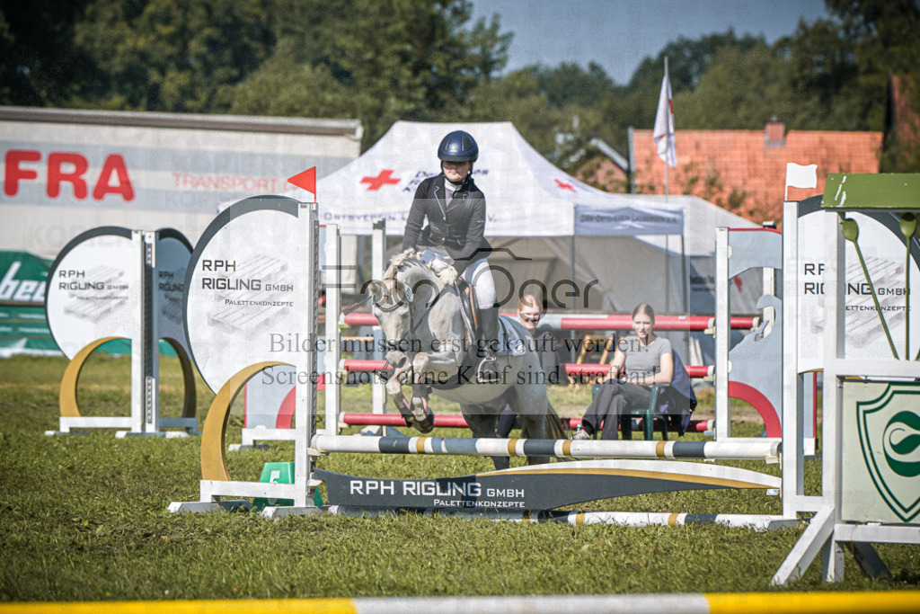 DOS_1148 | Entdecke hochwertige Reitturnierfotos von Foto Oger. Professionell, emotional und authentisch – jetzt Lieblingsmomente im Shop bestellen.Deutschlandweite Turnierfotografie. - Realisiert mit Pictrs.com