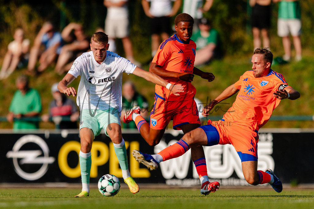 Testspiel, Saison 2026/27: SC Preußen Münster - Kickers Emden | Billerbeck, 10.07.2026: Testspiel, SC Preußen Münster gegen Kickers Emden auf der Anlage des DJK Billerbeck in Billerbeck. Foto: sportfotografie.ms | Markus Paletta - Realisiert mit Pictrs.com