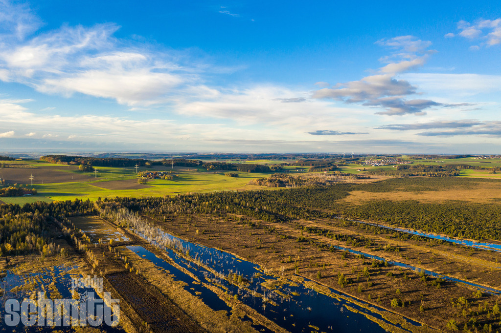 PS-Oberschwaben-2026-38 | Entdecke die größte Bildgalerie der Region mit Fotografien aus dem Allgäu, der Bodenseeregion, Oberschwaben, dem Donautal und der Schwäbischen Alb. Landschaften, Luftaufnahmen und Reisefotografie als Wandbild und Fotokunst. - Realisiert mit Pictrs.com