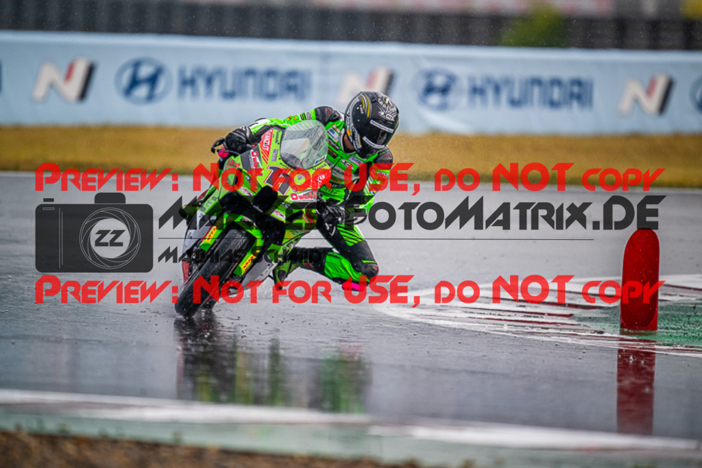 MaZZes_FotoMatrix_220624_4690 | TWINCUP