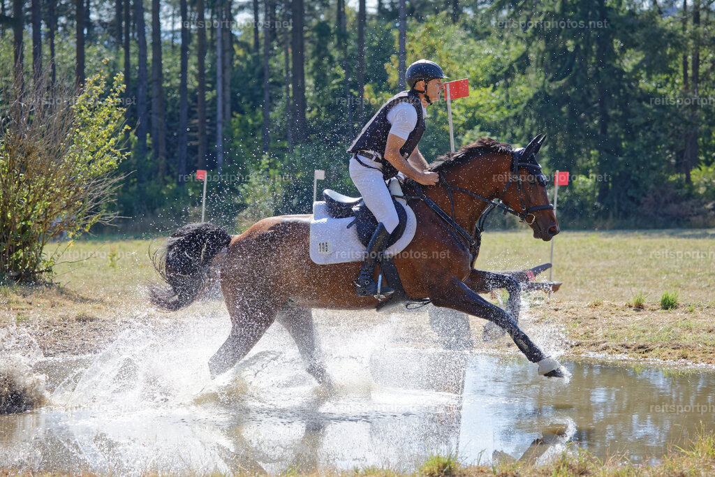 JHE_1045 | JoYa Fotografie - Realisiert mit Pictrs.com
