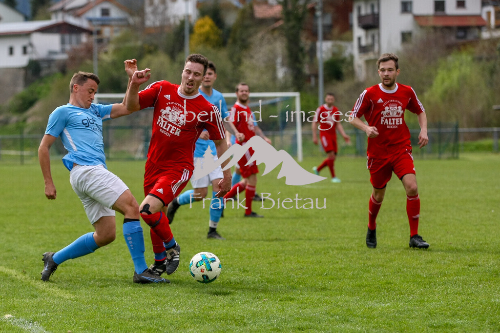 993T8251 | mitte, Lucas Paukner