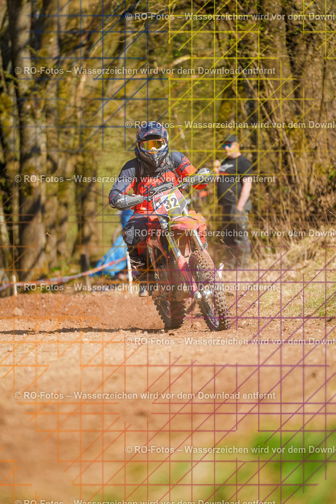 3 Lauf Mernes-1011 | Sportfotografie von RO-Fotos: Motorsport, Motocross, Enduro, Laufveranstaltungen und Triathlon. Professionelle Fotos von Sportlern und Events. - Realisiert mit Pictrs.com