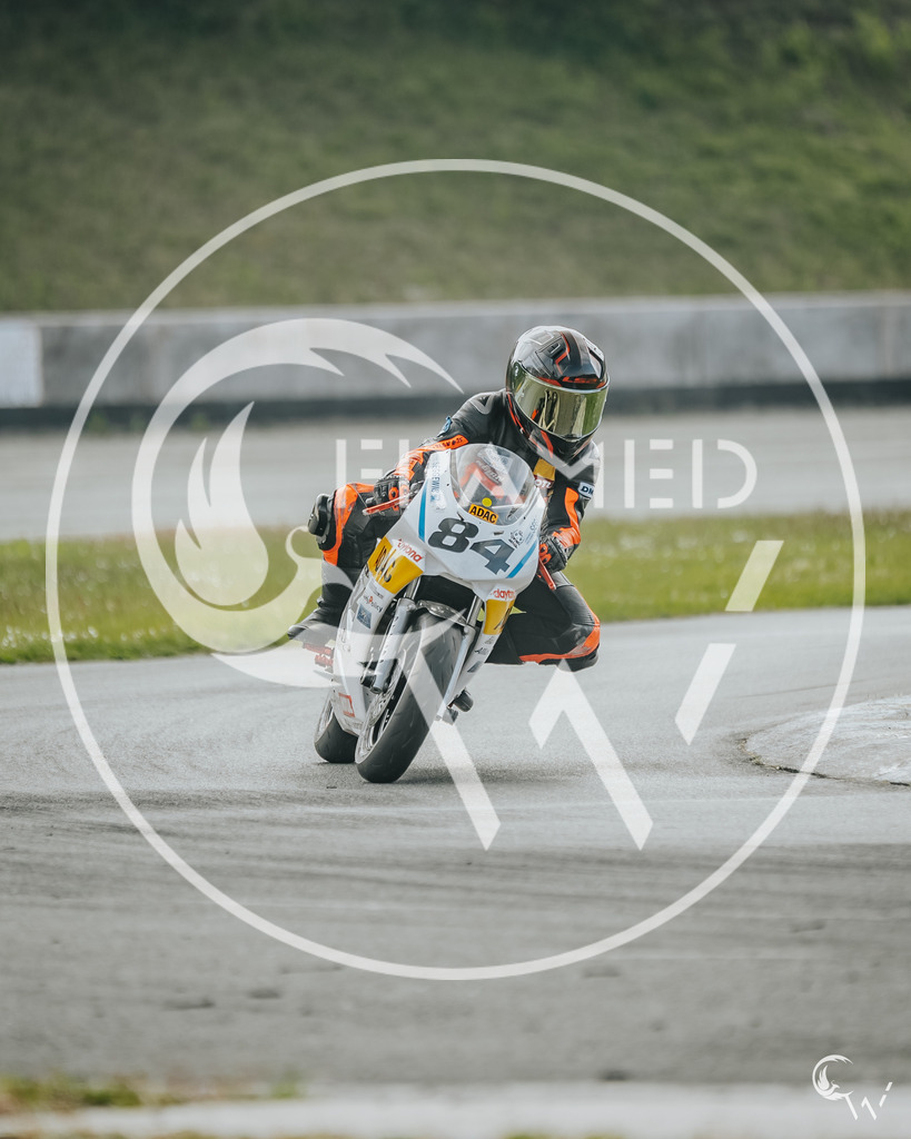 84 | cw-framed