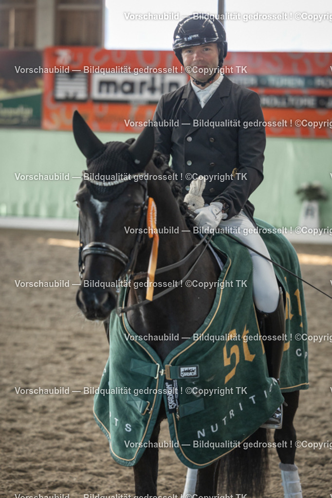 _D5A8122 | Emotionale Pferde- & People-Fotografie rund um Heidelberg, Leimen & Umgebung. Natürliche Fotos von Pferd, Mensch & Familie. Jetzt Termin sichern!